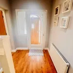 Rent 3 bedroom flat in West Midlands