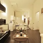 Rent 1 bedroom apartment of 80 m² in florence