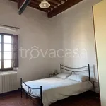 Rent 4 bedroom apartment of 104 m² in San Gimignano