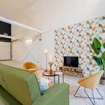 Rent a room of 550 m² in Madrid