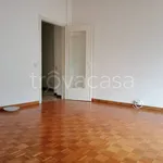 Appartamento in affitto a Lodi , non arredato/vuoto, box, parquet - TrovaCasa