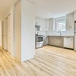 Rent 3 bedroom apartment of 91 m² in Montreal