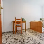 Rent 3 bedroom apartment in Valencia