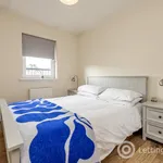 Rent 2 bedroom flat in Olney