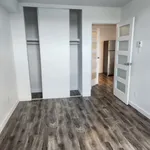 3 bedroom apartment of 452 sq. ft in Gatineau