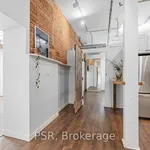 4 bedroom apartment of 699 sq. ft in Toronto