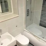 Rent 2 bedroom flat in West Midlands