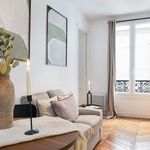 Appartement de 400 m² avec 1 chambre(s) en location à Paris