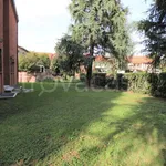 Rent 10 bedroom house of 400 m² in Arese