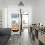 Rent a room in lisbon