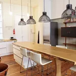 Rent 2 bedroom apartment of 73 m² in Bordeaux