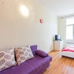 Pronajměte si 1 ložnic/e byt o rozloze 33 m² v Prague