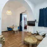 Rent 2 bedroom apartment of 80 m² in Naples