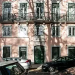 Rent 1 bedroom apartment of 30 m² in Lisbon