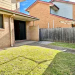 Rent 2 bedroom house in Lurnea