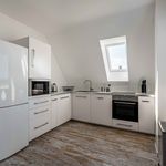 Rent a room of 140 m² in Stuttgart