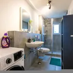 Miete 2 Schlafzimmer wohnung von 55 m² in Augsburg