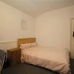 Rent 4 bedroom house in East Midlands