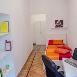 Rent 4 bedroom apartment in Turin