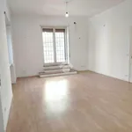 Rent 3 bedroom apartment of 110 m² in Roma