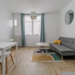 Rent 2 bedroom apartment of 39 m² in Asnieres Sur Seine