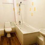 Rent 2 bedroom flat in Manchester