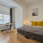 Alquilar 5 dormitorio apartamento en Barcelona