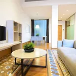 Rent 1 bedroom apartment of 60 m² in Barcelona