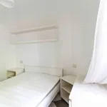 Rent 2 bedroom apartment of 100 m² in milan