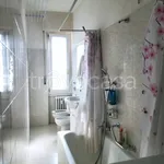 Rent 2 bedroom apartment of 61 m² in Milano