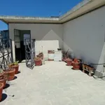 Affitto 4 camera appartamento di 120 m² in Messina