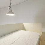 Rent 4 bedroom house in Porto