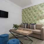 Alquilo 2 dormitorio apartamento de 700 m² en Madrid