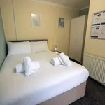 Irvine Riverside Guesthouse - Double Room (Has a Place)