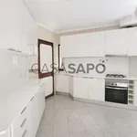 Rent 5 bedroom house of 329 m² in Lisbon