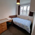 Rent 6 bedroom house in Yorkshire And The Humber