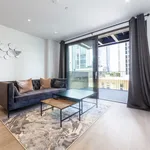 Rent 1 bedroom apartment of 542 m² in London