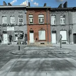 Rent 4 bedroom house of 1950 m² in Charleroi