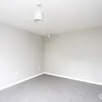 Rent 2 bedroom flat in Edinburgh