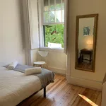 Rent 6 bedroom apartment in Lisbon