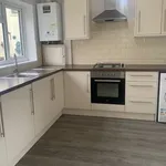 Rent 3 bedroom apartment in Wales