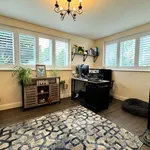 Rent 5 bedroom house in Reigate and Banstead