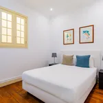 Rent 3 bedroom apartment of 120 m² in Lisbon