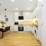 Rent a room of 150 m² in Barcelona