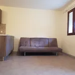 Rent 2 bedroom apartment of 38 m² in 91720