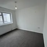 Rent 3 bedroom flat in Wales