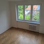 Rent 3 bedroom apartment in Praha 10