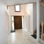 Rent 4 bedroom house of 900 m² in Waterloo