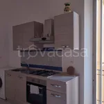 Affitto 3 camera appartamento di 103 m² in Naples