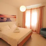 Rent 4 bedroom house in Ibiza